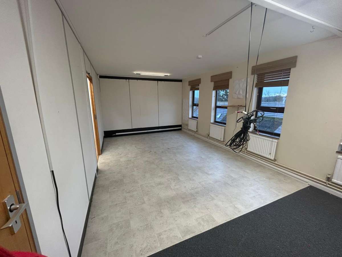 Office in Lutterworth - photo 4