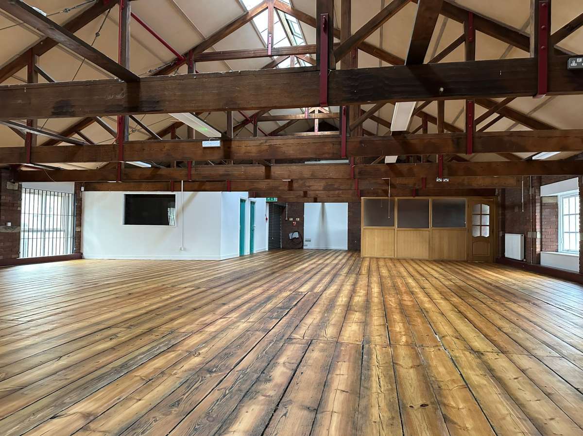 Office in Shipley - photo 4