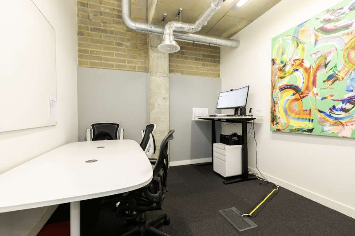 Office in London - photo 3