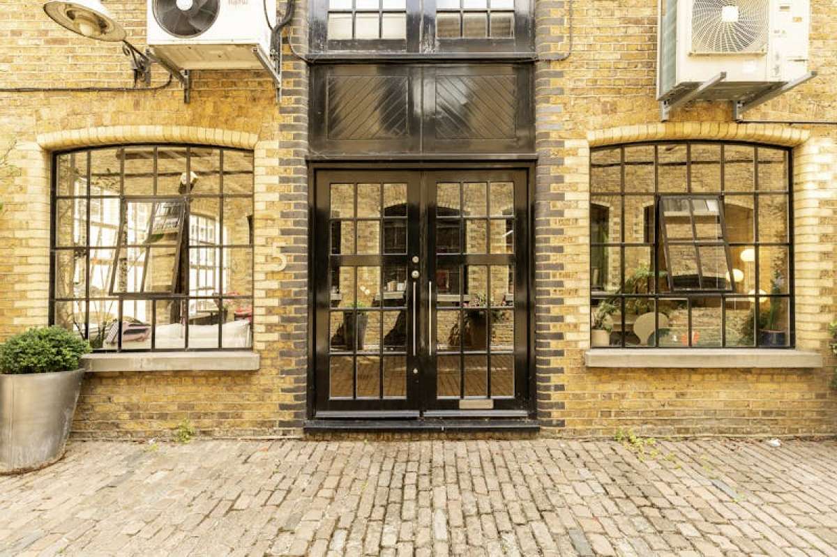 Office in London - photo 4