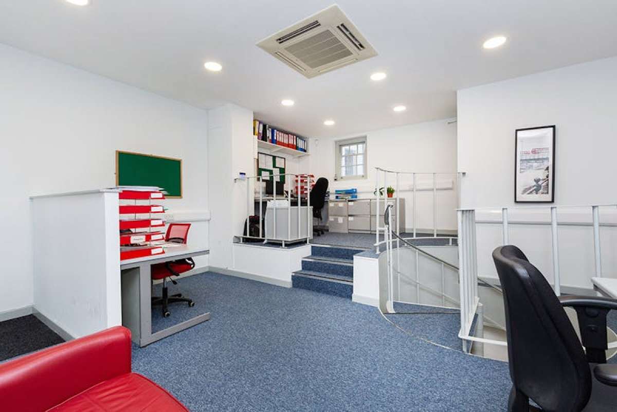Office in London - photo 4