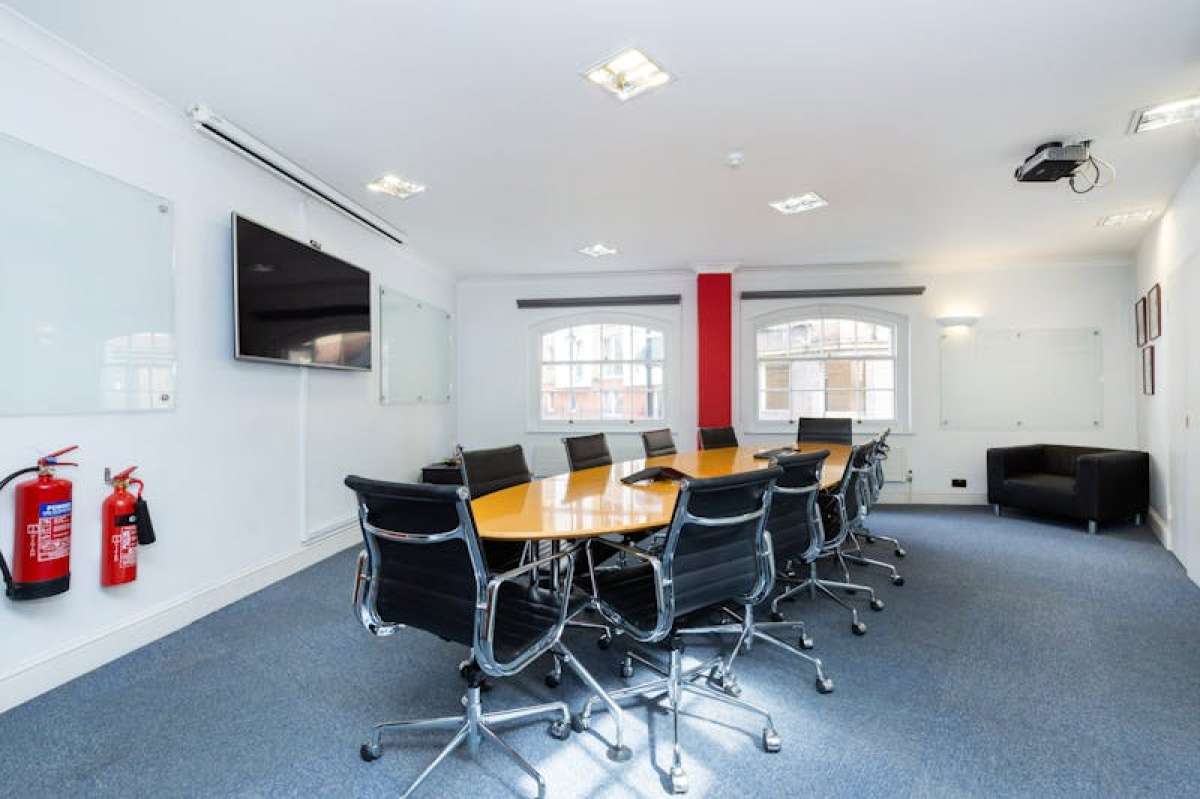 Office in London - photo 4