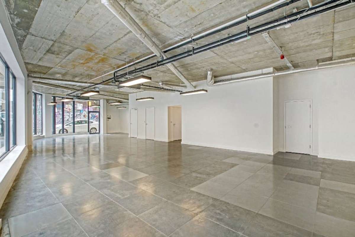 Office in London - photo 2