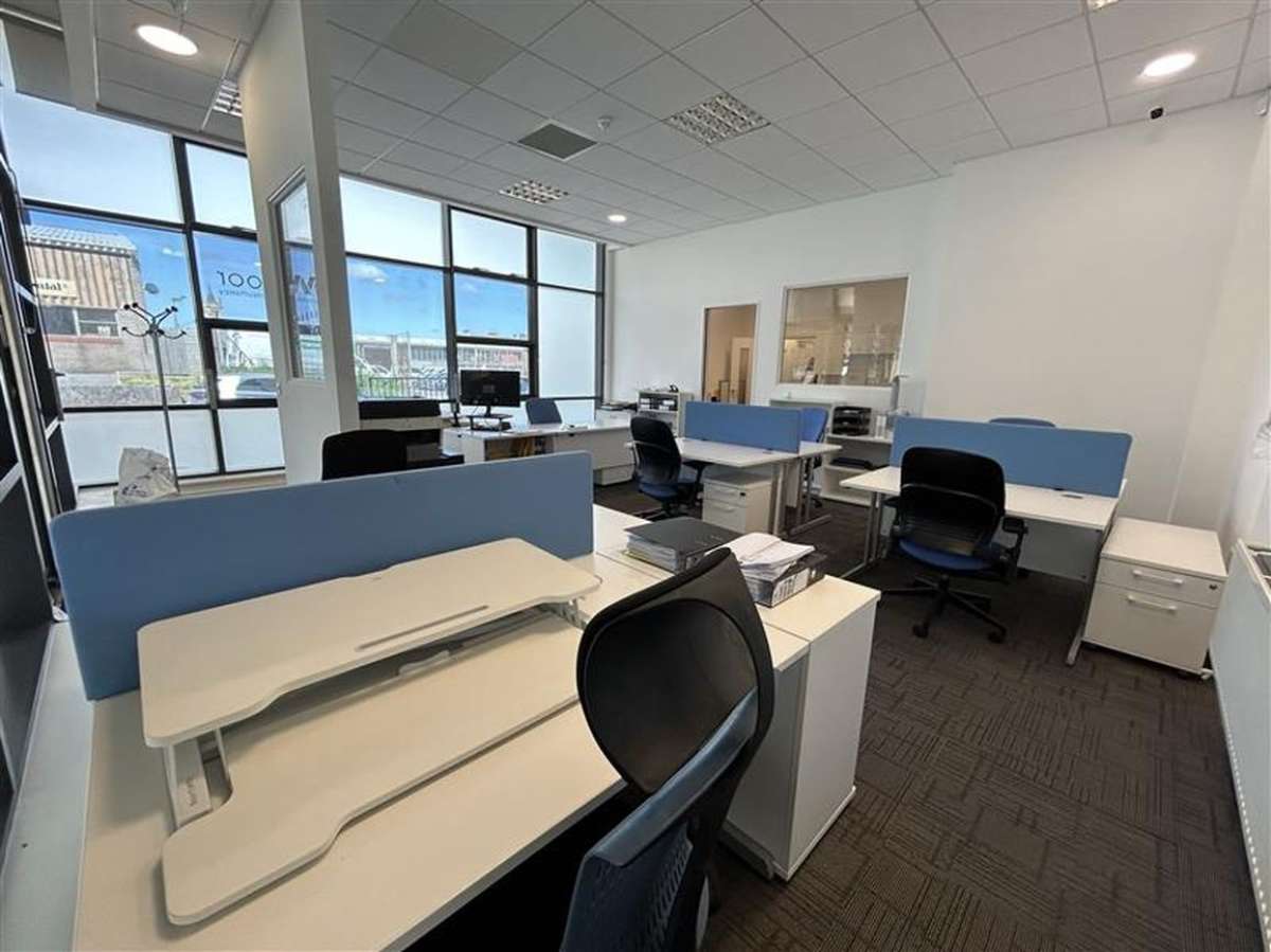 Office in Plymouth - photo 4