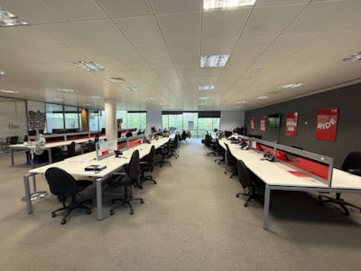 Office in Cambourne - photo 3