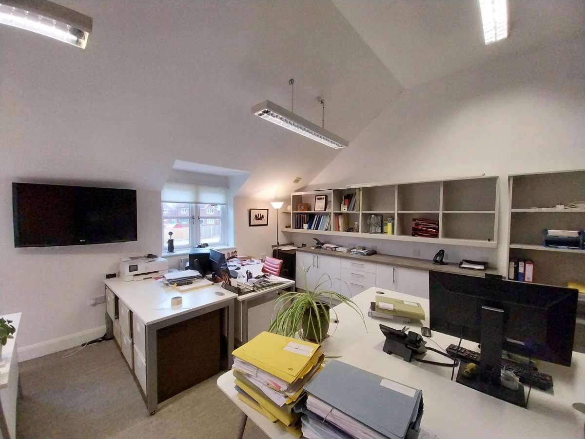 Office in Bough Beech - photo 2