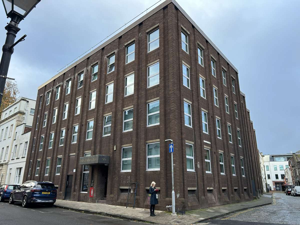 Office in Bristol - photo 2