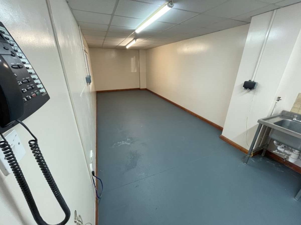 Office in Ipswich - photo 4