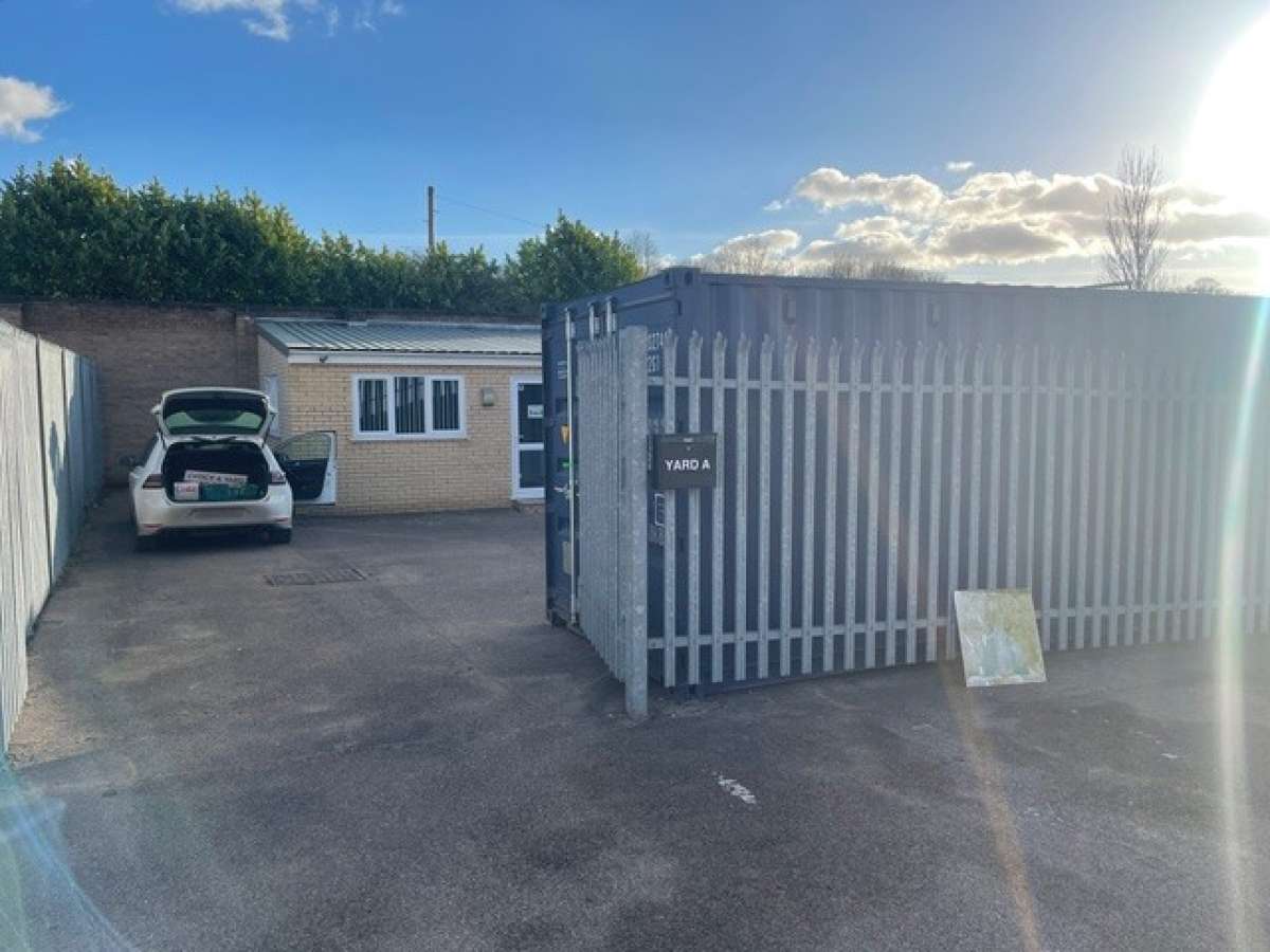 Office in Ipswich - photo 3