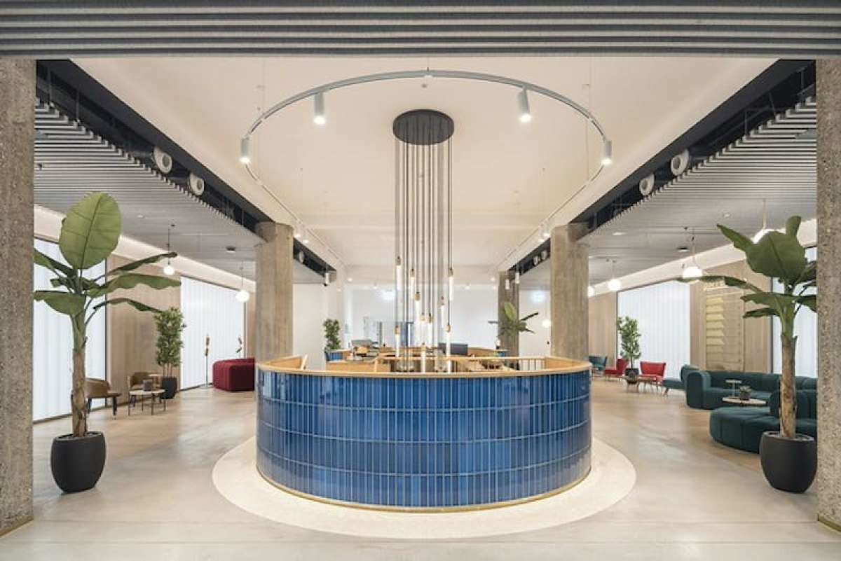 Office in London - photo 3