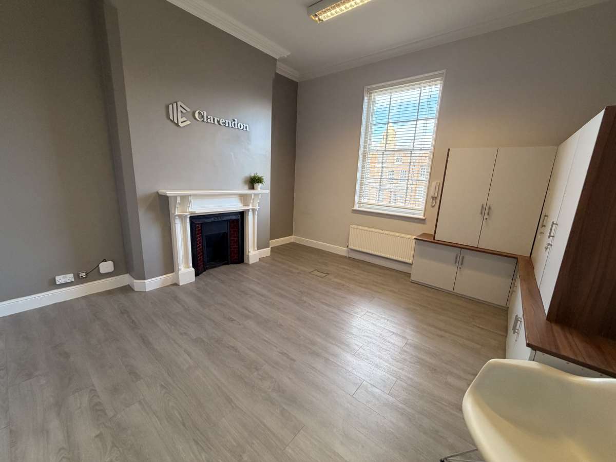 Office in Nottingham - photo 3