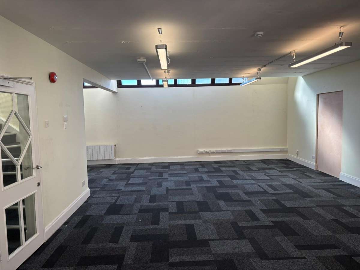 Office in Bath - photo 4