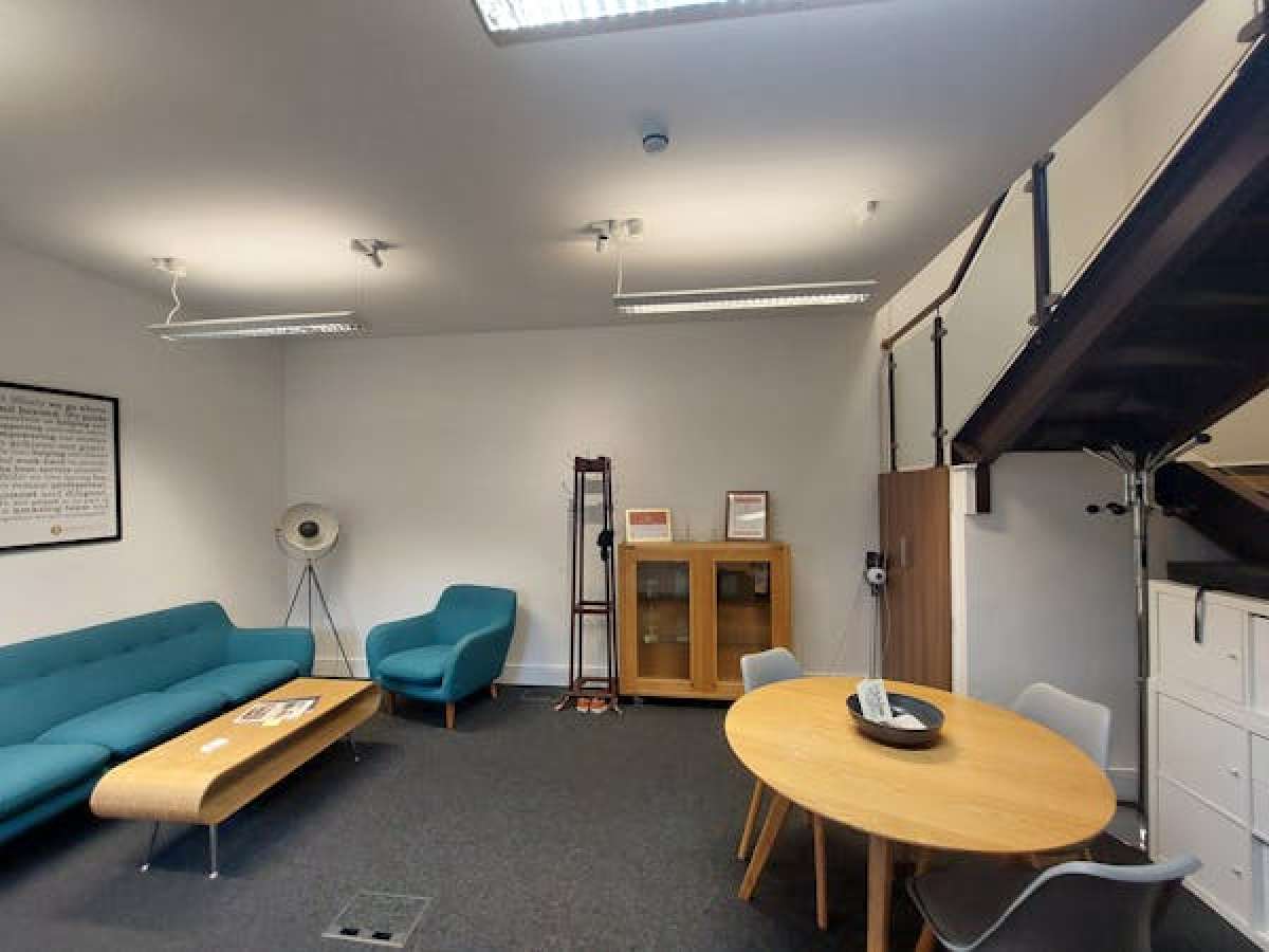 Office in Hope Valley - photo 2