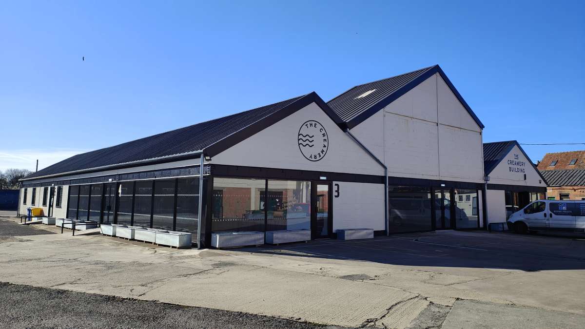 Office in Melksham - photo 2