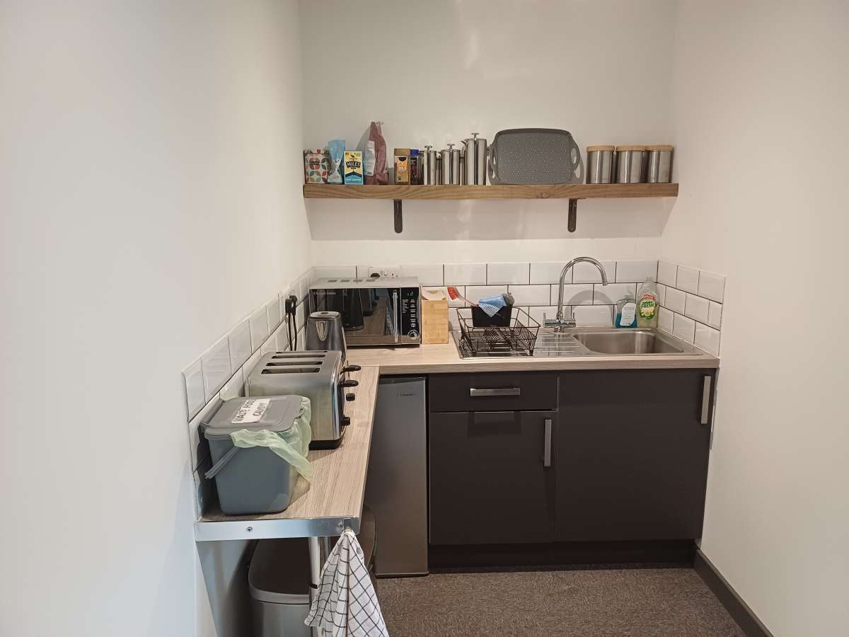 Office in Exeter - photo 4