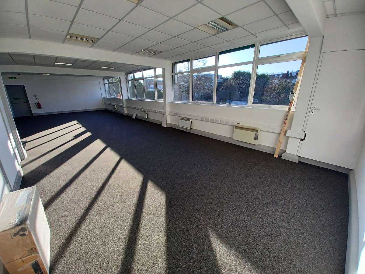 Office in London - photo 3