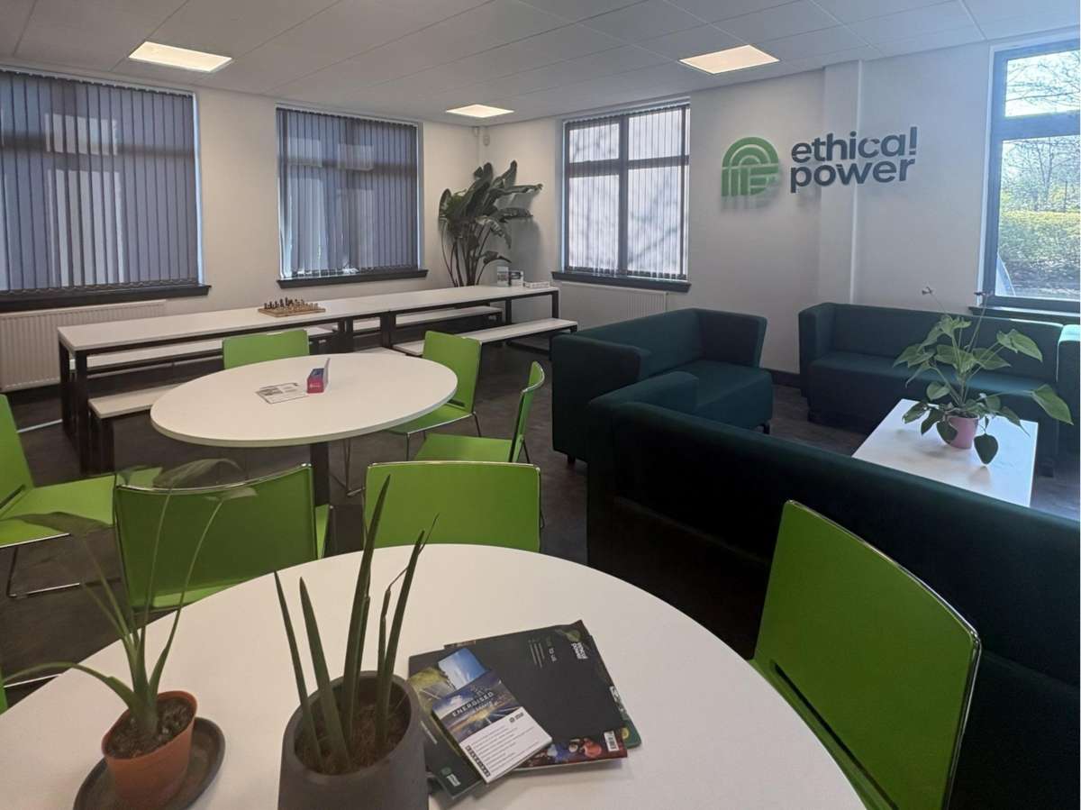 Office in Stoke Gifford - photo 3