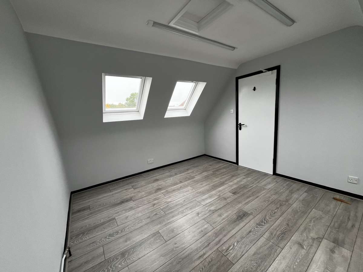 Office in Colchester - photo 4