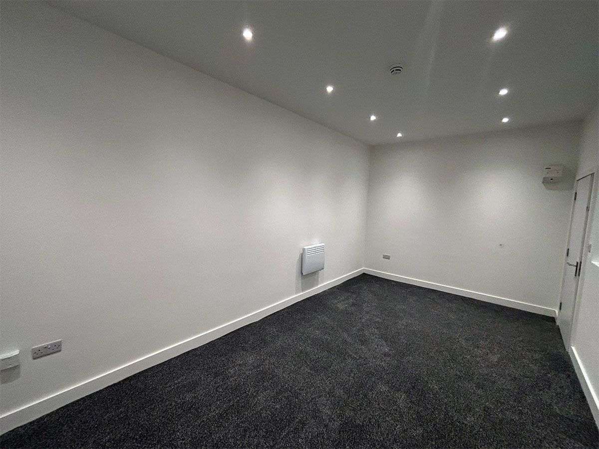 Office in Liverpool - photo 2