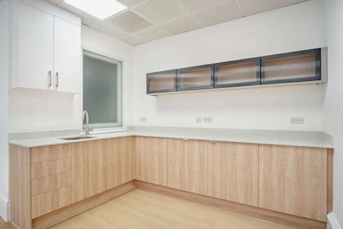 Office in London - photo 3