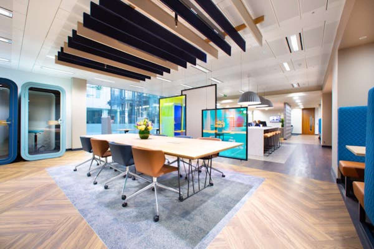 Office in London - photo 2