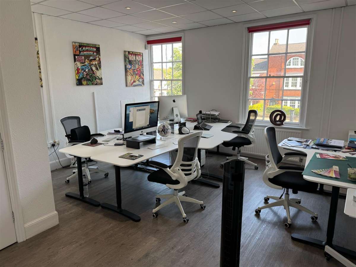 Office in Derby - photo 3