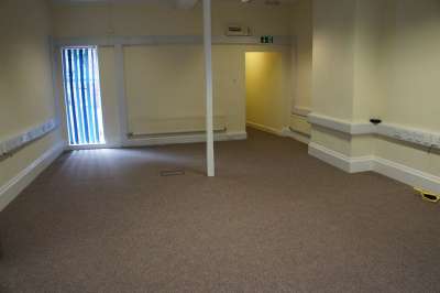 Office in Congleton - photo 2