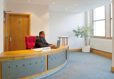Office in Wolverhampton - photo 4