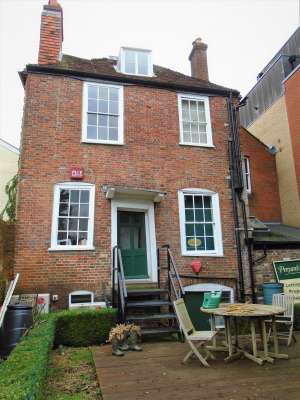 Office in Winchester - photo 3