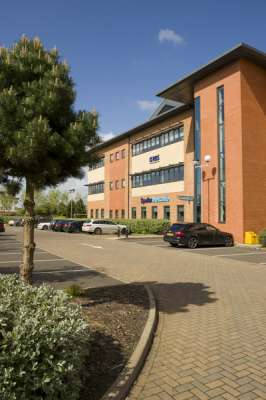 Office in Wolverhampton - photo 3