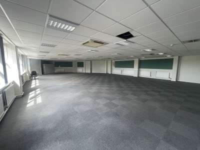 Office in Wolverhampton - photo 4