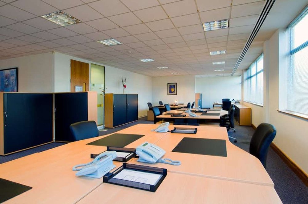 Office in Camberley - photo 2