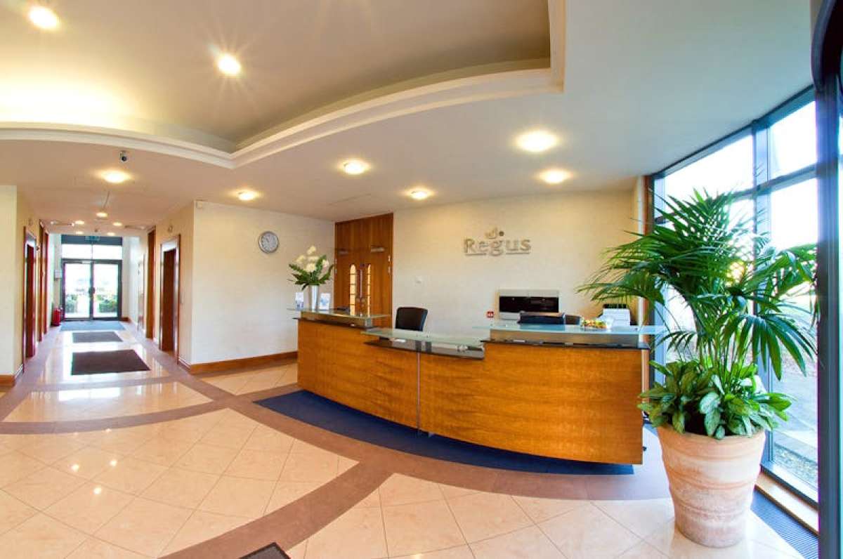 Office in Camberley - photo 3