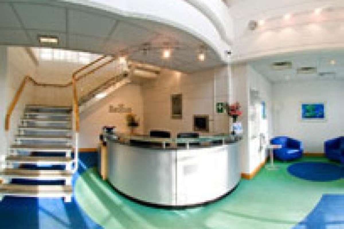 Office in Fleet - photo 3