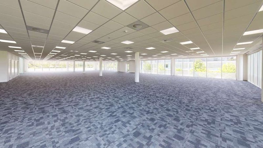 Office in Fareham - photo 4