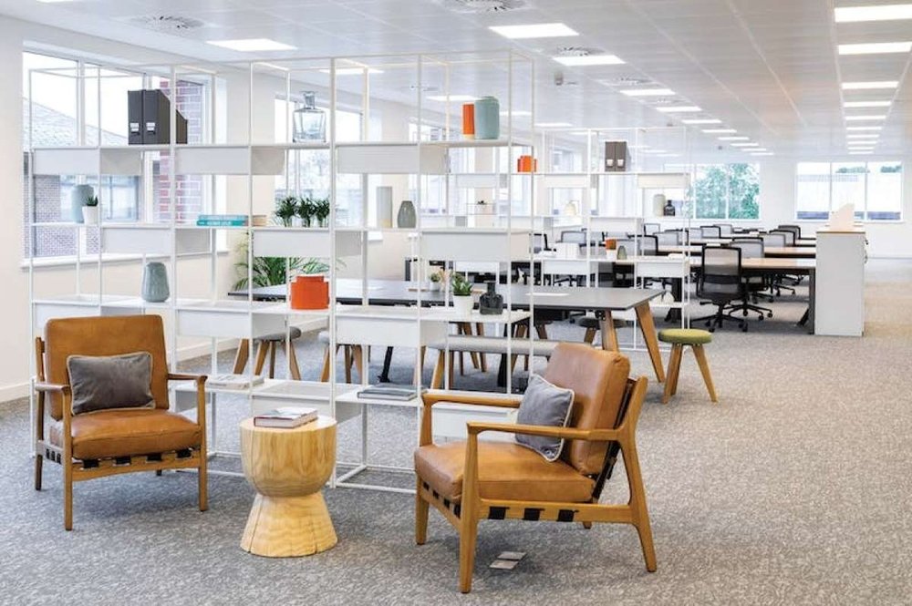 Office in Crawley - photo 2