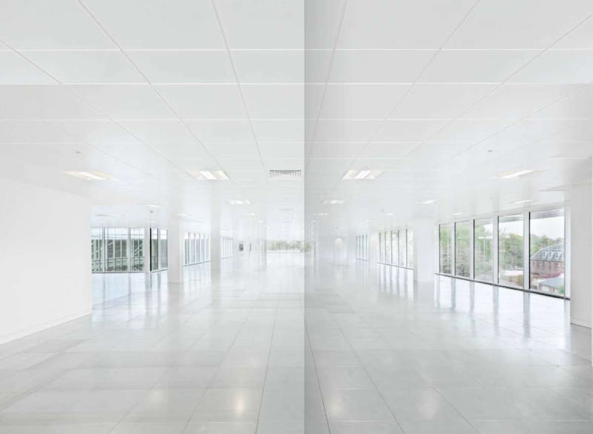 Office in Staines-upon-Thames - photo 3