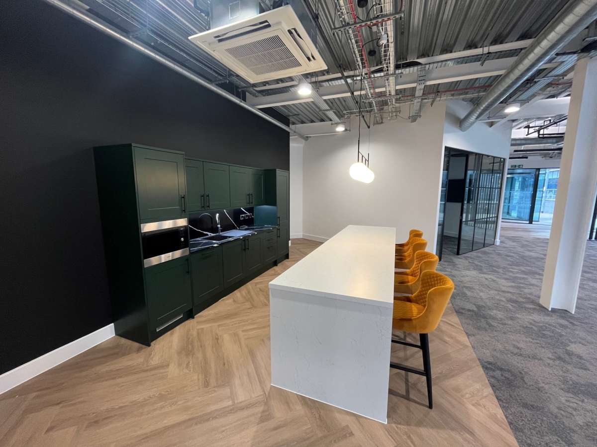 Office in Leicester - photo 3