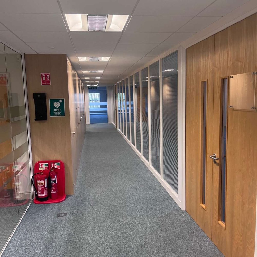 Office in Hinckley - photo 3