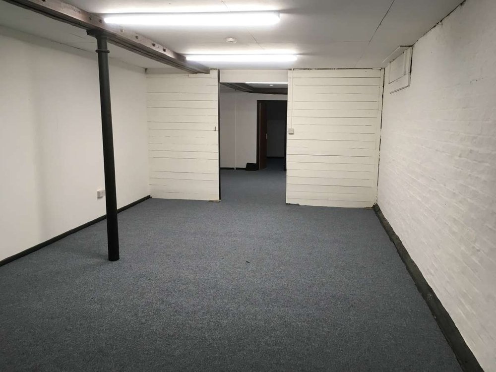 Office in Grantham - photo 2