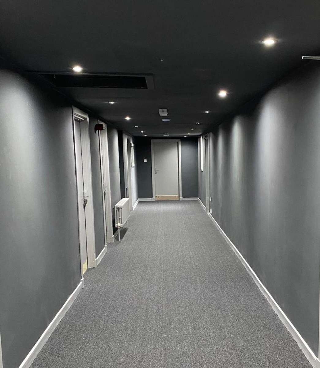 Office in Kilmarnock - photo 3