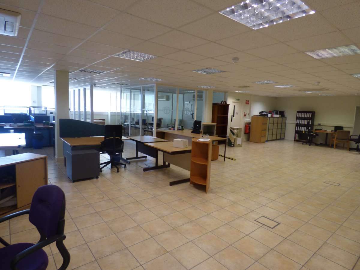 Office in St Neots - photo 2