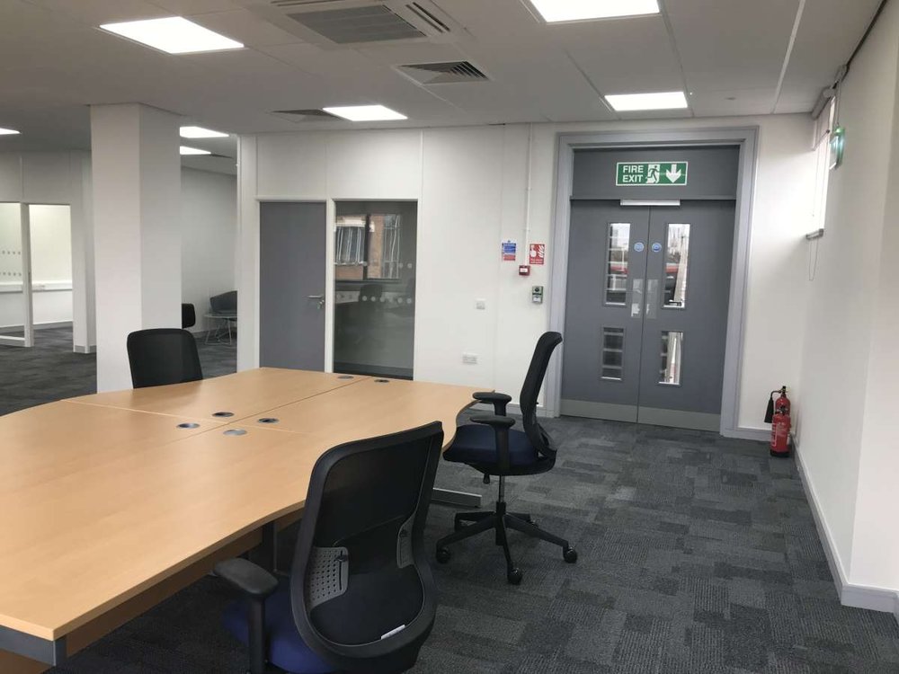 Office in London - photo 4