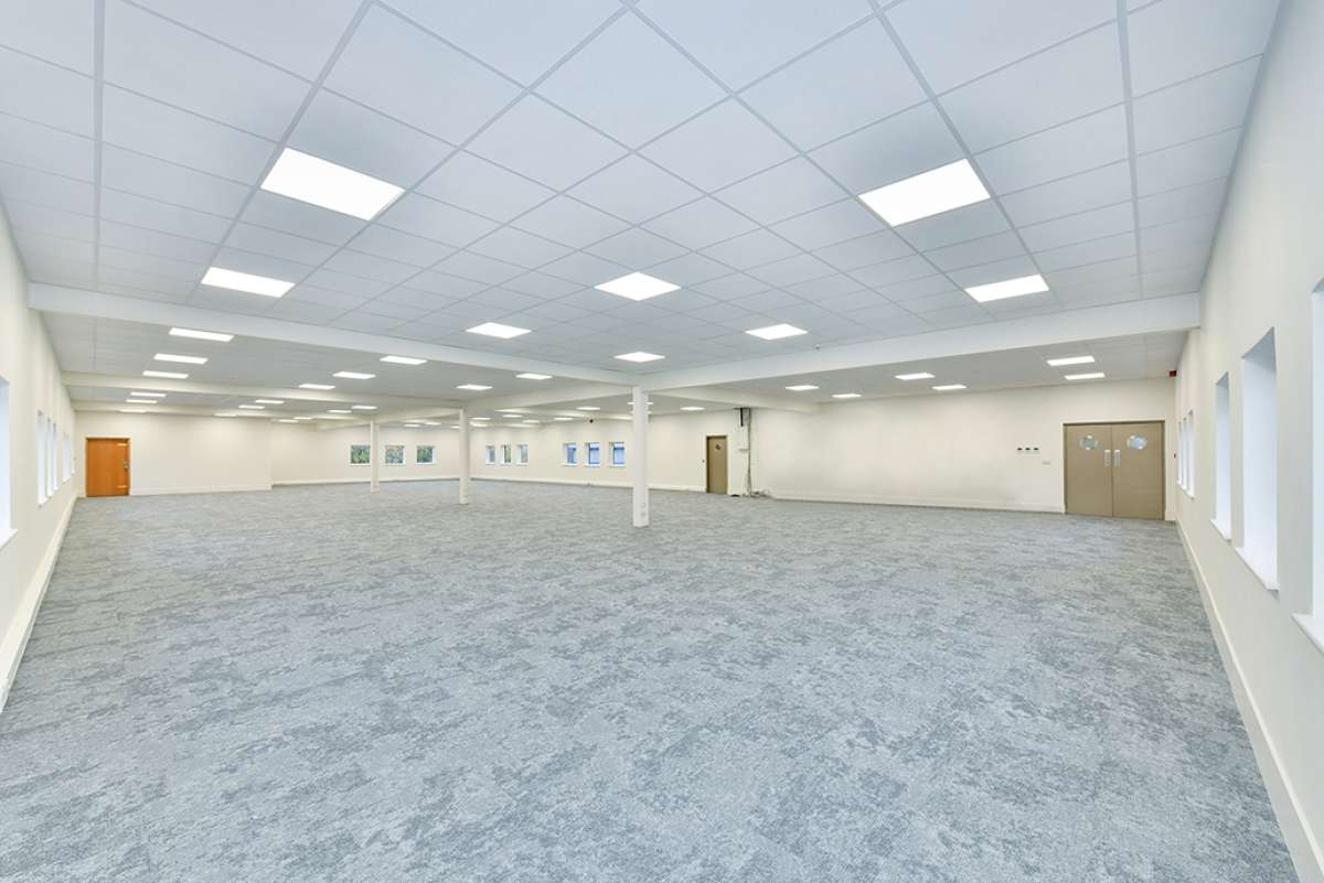 Office in Nottingham - photo 3