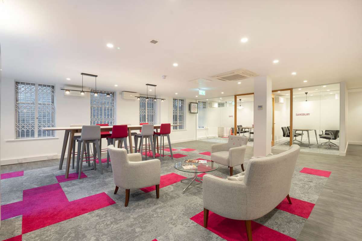 Office in London - photo 4