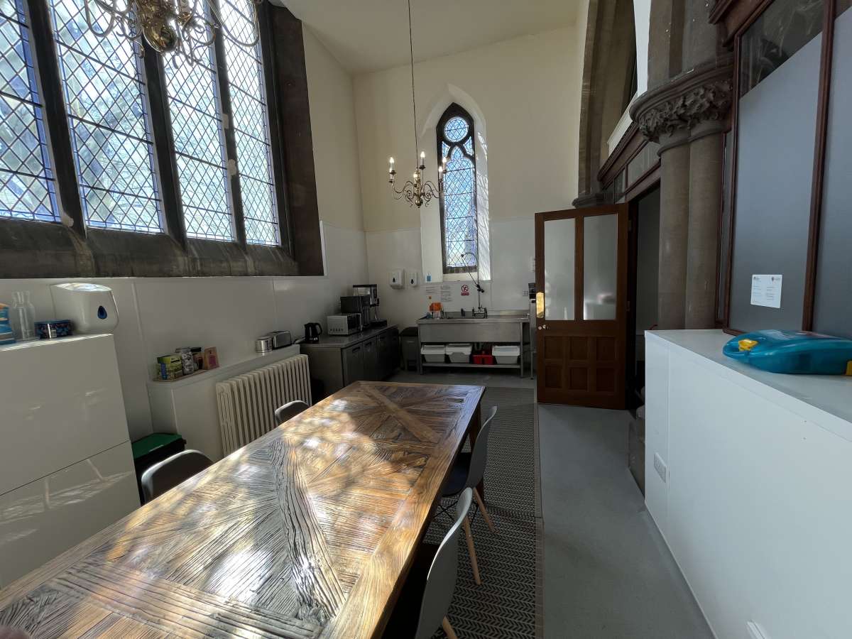 Office in Lincoln - photo 2