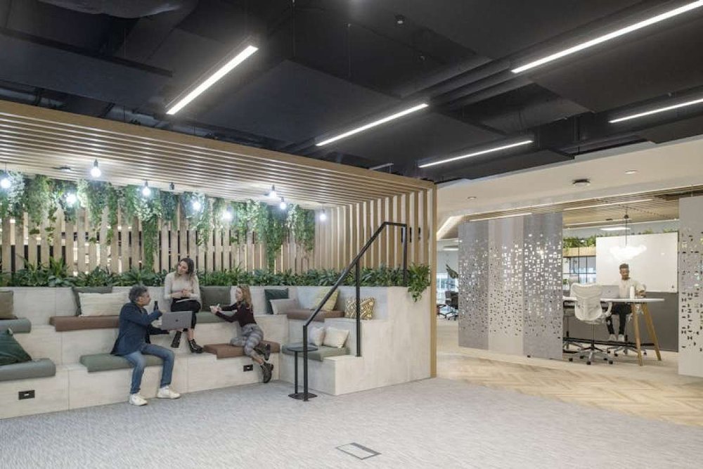 Office in Weybridge - photo 4