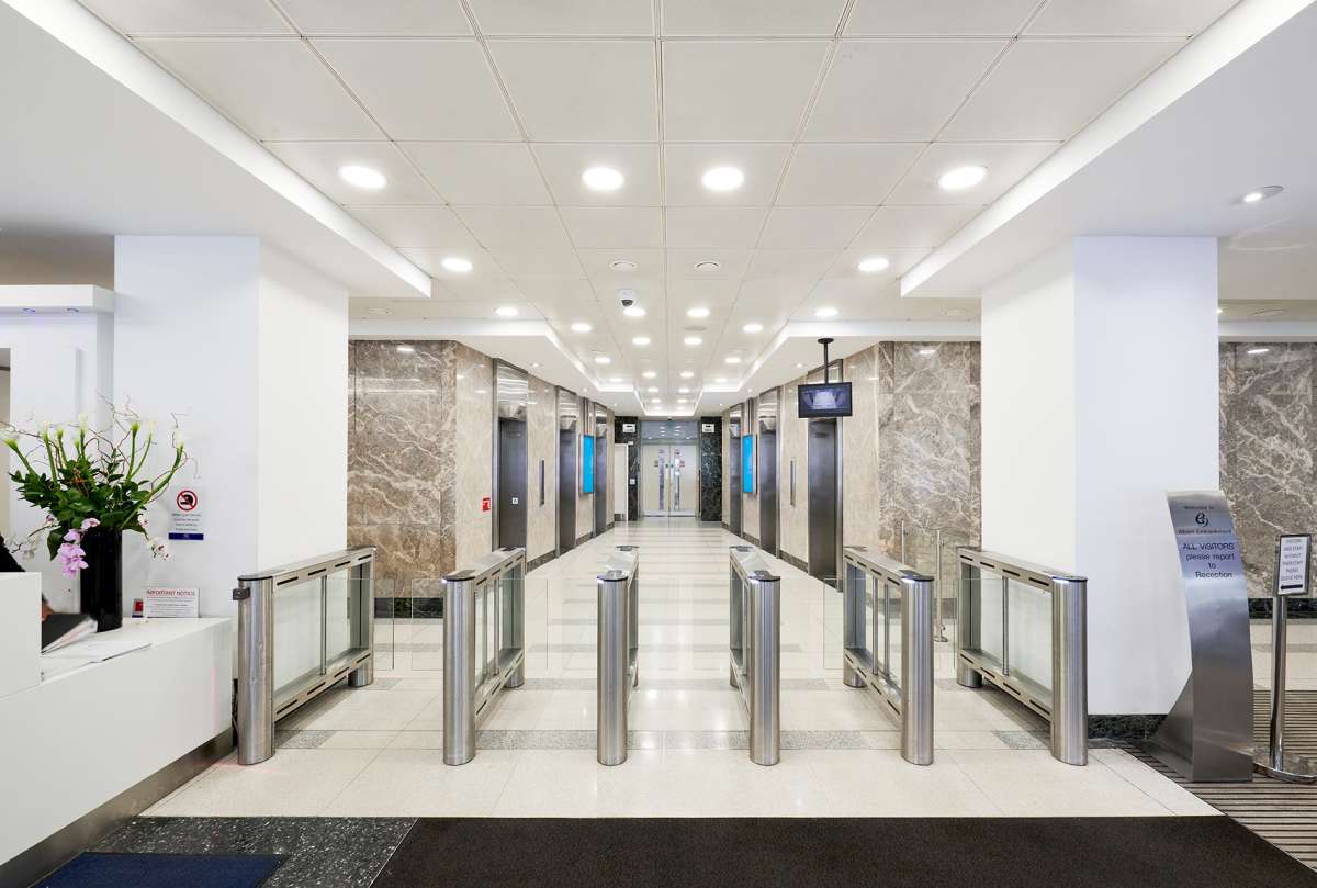 Office in London - photo 3