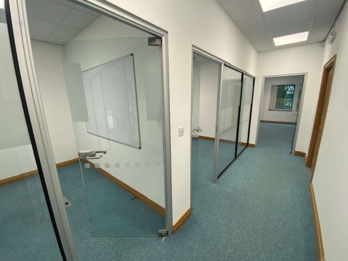 Office in St Ives (Cambs) - photo 2