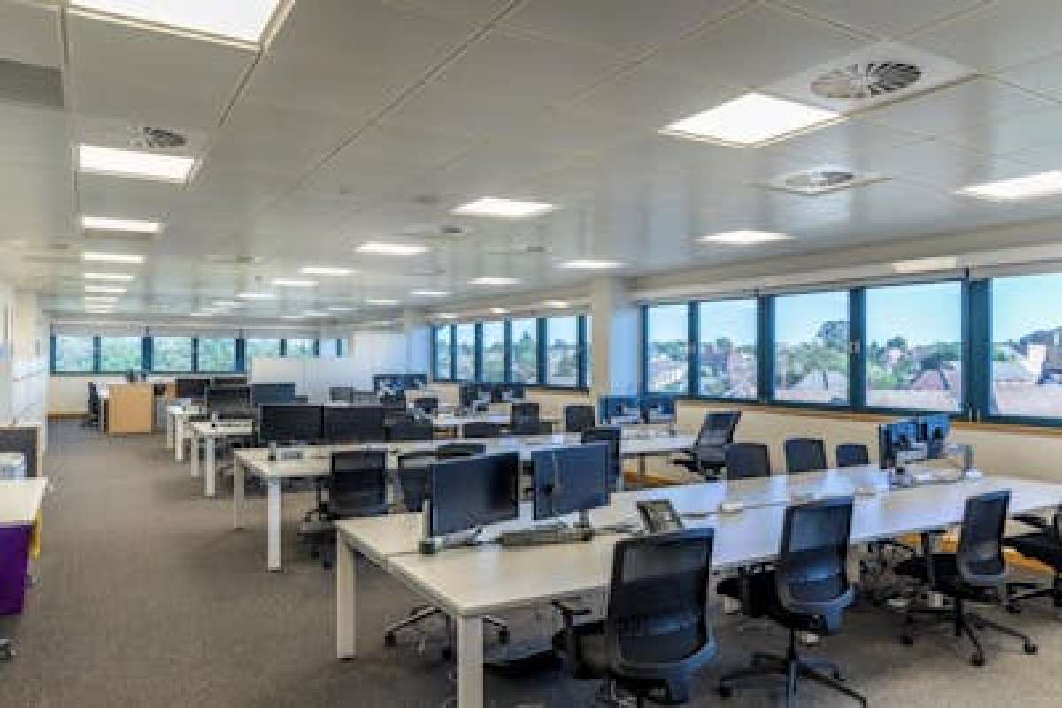 Office in Southampton - photo 2